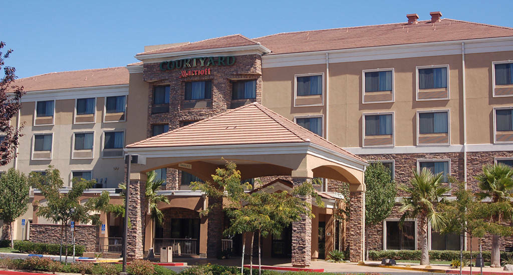 Courtyard By Marriott Ontario Rancho Cucamonga Hotel Exterior foto
